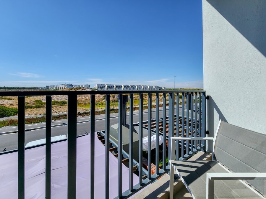 4 Bedroom Property for Sale in Sandown Western Cape